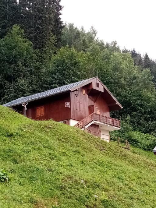 L'Appartement Les Bossons En Lisiere De Foret Dans Le Chalet Genepi Arêches Kültér fotó